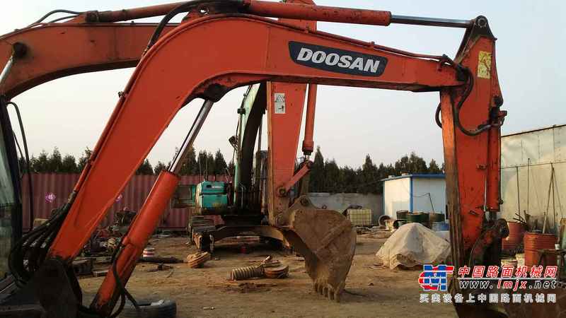 山东出售转让二手9000小时2010年斗山DH60挖掘机