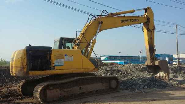 湖北出售转让二手5715小时2010年住友SH210挖掘机