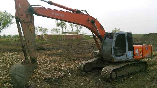 辽宁出售转让二手19000小时2006年日立EX200挖掘机