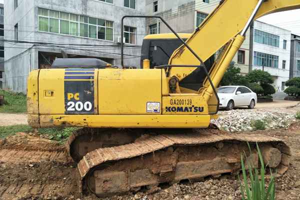 江西出售转让二手7300小时2009年小松PC200挖掘机