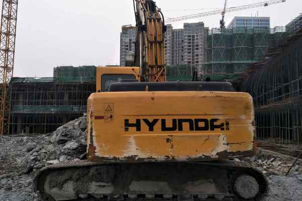 江西出售转让二手12000小时2008年现代R225LC挖掘机