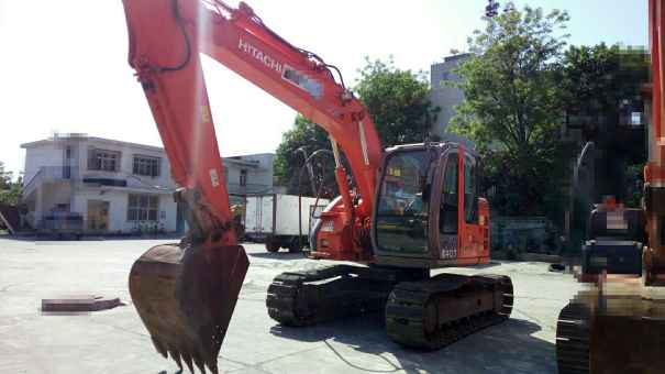 天津出售转让二手5000小时2008年日立EX135US挖掘机