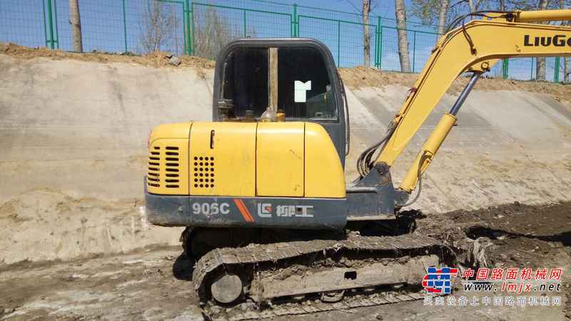 河北出售转让二手6400小时2010年柳工CLG906C挖掘机