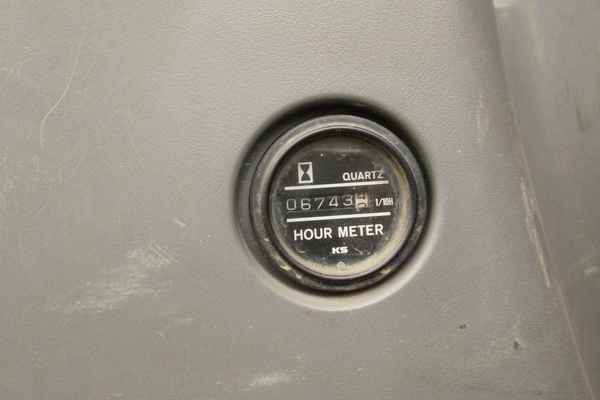 河北出售转让二手6743小时2006年神钢SK230LC挖掘机