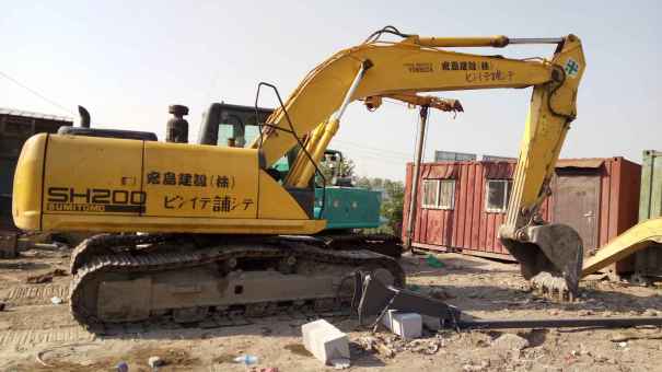 天津出售转让二手7800小时2010年住友SH200挖掘机