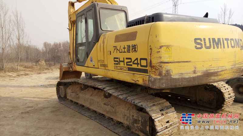 河北出售转让二手8900小时2011年住友SH240挖掘机