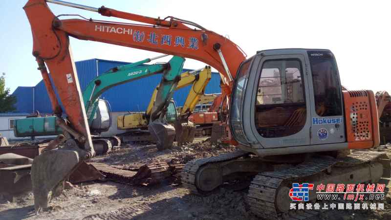 天津出售转让二手12000小时2003年日立EX120挖掘机