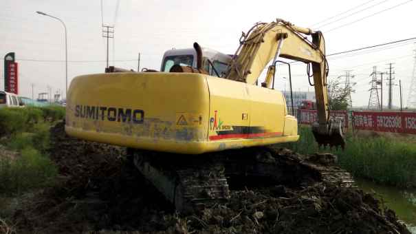 天津出售转让二手9000小时2003年住友SH200Z3挖掘机