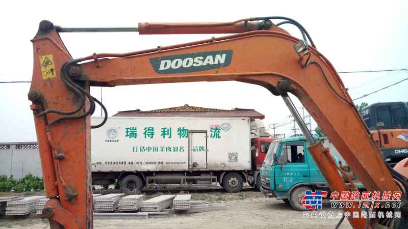 河北出售转让二手6800小时2012年斗山DH60挖掘机