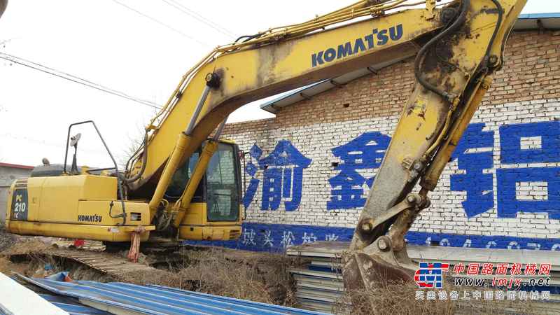 陕西出售转让二手6500小时2010年小松PC210LC挖掘机