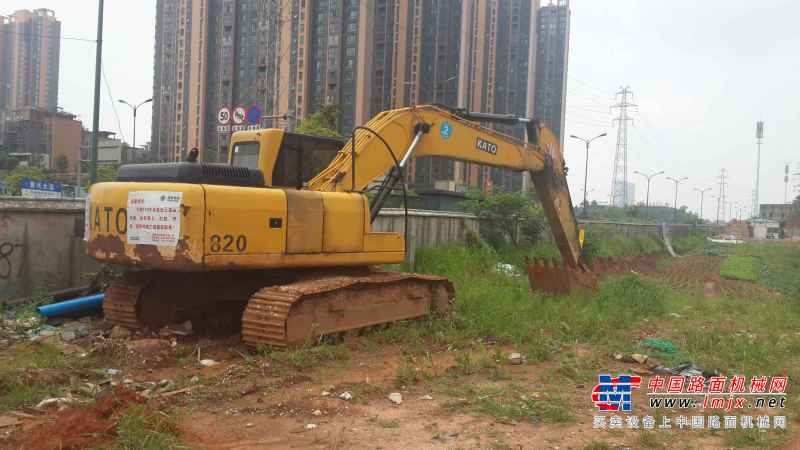 湖南出售转让二手8500小时2011年加藤HD820挖掘机