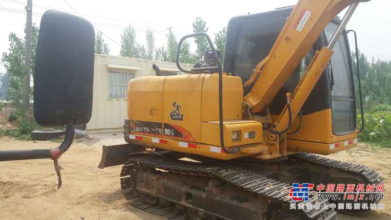 山东出售转让二手5300小时2014年福田雷沃FR80G挖掘机