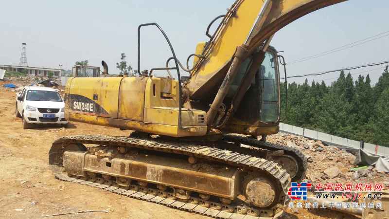 河南出售转让二手8000小时2012年彭浦SW210E挖掘机