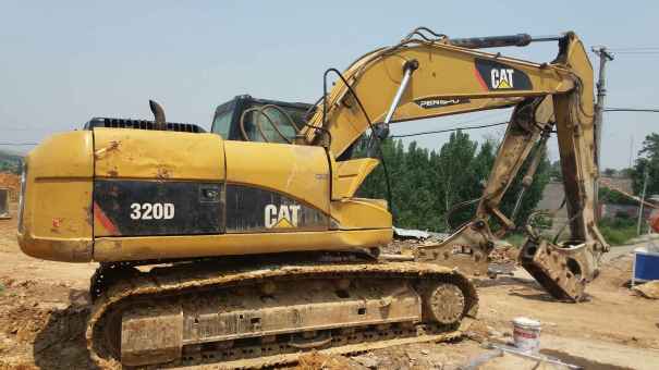 河南出售转让二手7000小时2012年卡特彼勒320D挖掘机