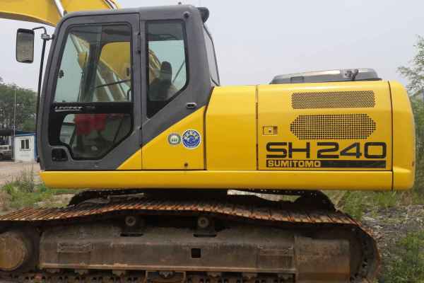 辽宁出售转让二手8000小时2011年住友SH200挖掘机