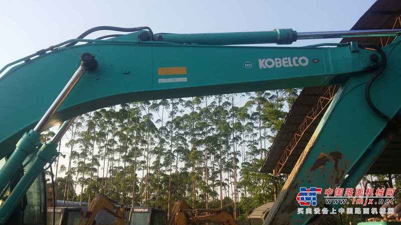 广西出售转让二手6000小时2011年神钢SK200挖掘机
