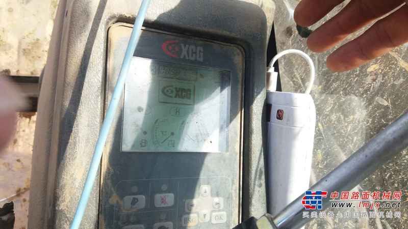 山东出售转让二手8987小时2009年徐挖XCG240LC挖掘机