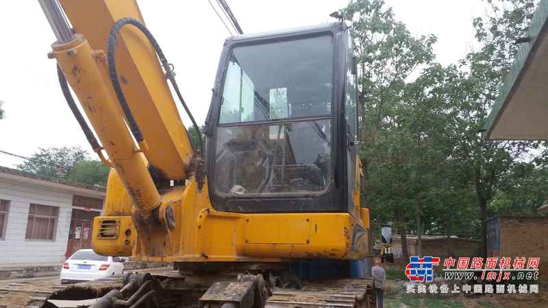 河南出售转让二手6000小时2011年龙工LG6060挖掘机