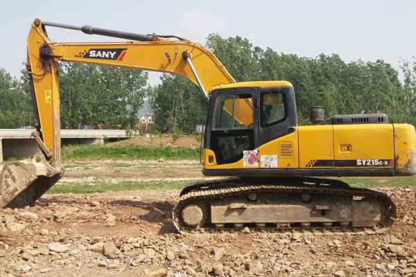 山东出售转让二手8300小时2010年三一重工SY215C挖掘机
