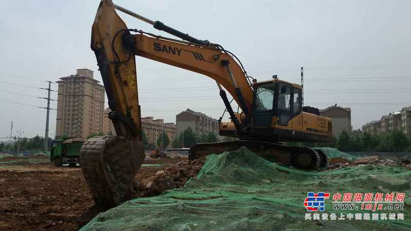 河南出售转让二手8000小时2012年三一重工SY285C挖掘机