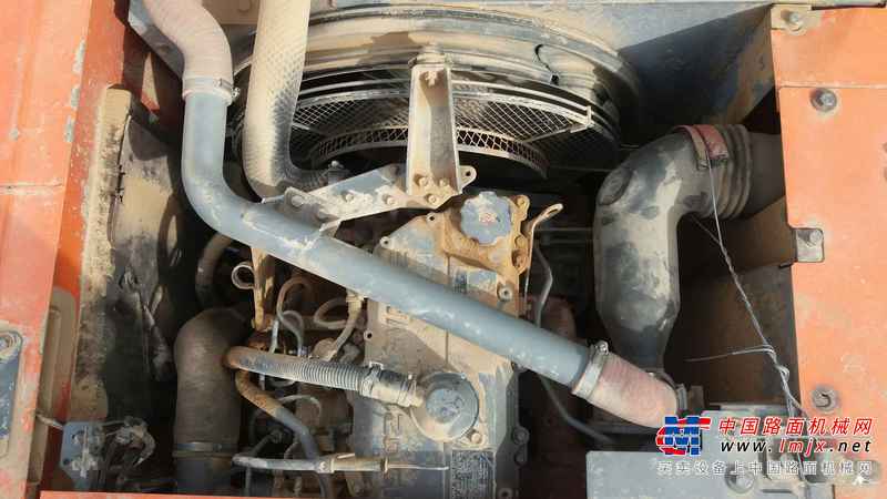 河北出售转让二手9800小时2010年日立EX200挖掘机