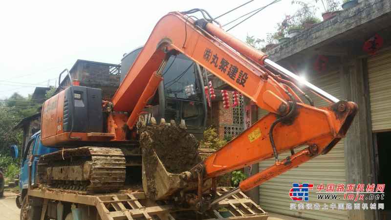 广西出售转让二手5999小时2010年日立ZX70挖掘机