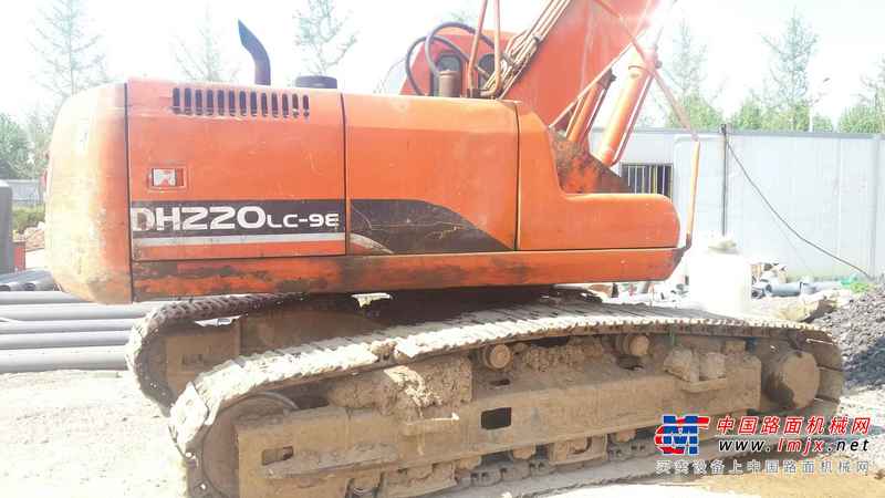 山东出售转让二手12000小时2004年大宇DH220LC挖掘机