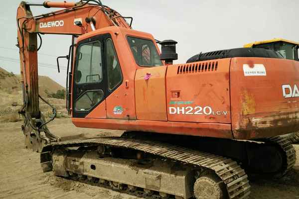 辽宁出售转让二手8653小时2009年斗山DX225LC挖掘机