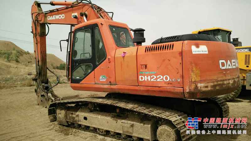 辽宁出售转让二手8653小时2009年斗山DX225LC挖掘机
