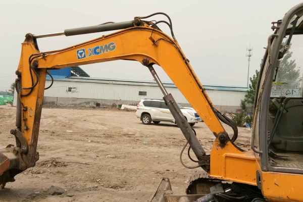 山东出售转让二手4500小时2012年徐工XE60挖掘机