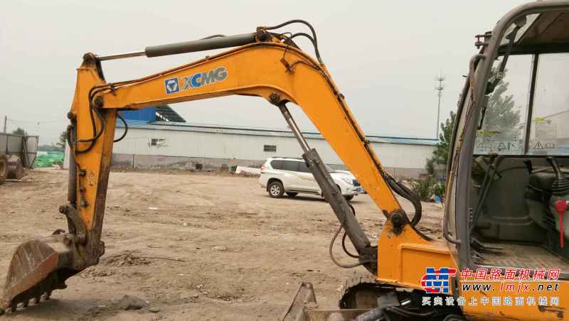 山东出售转让二手4500小时2012年徐工XE60挖掘机