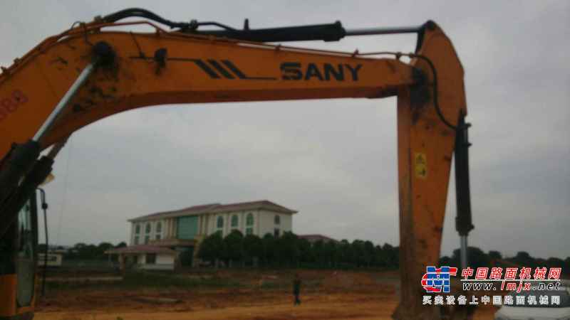 湖南出售转让二手7500小时2010年三一重工SY215C挖掘机