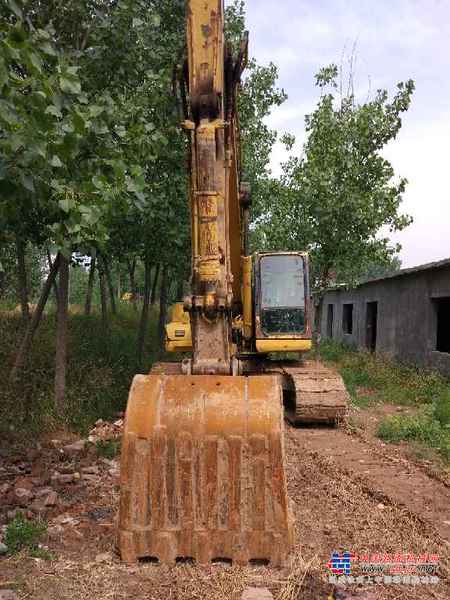 山东出售转让二手12000小时2004年小松PC220挖掘机