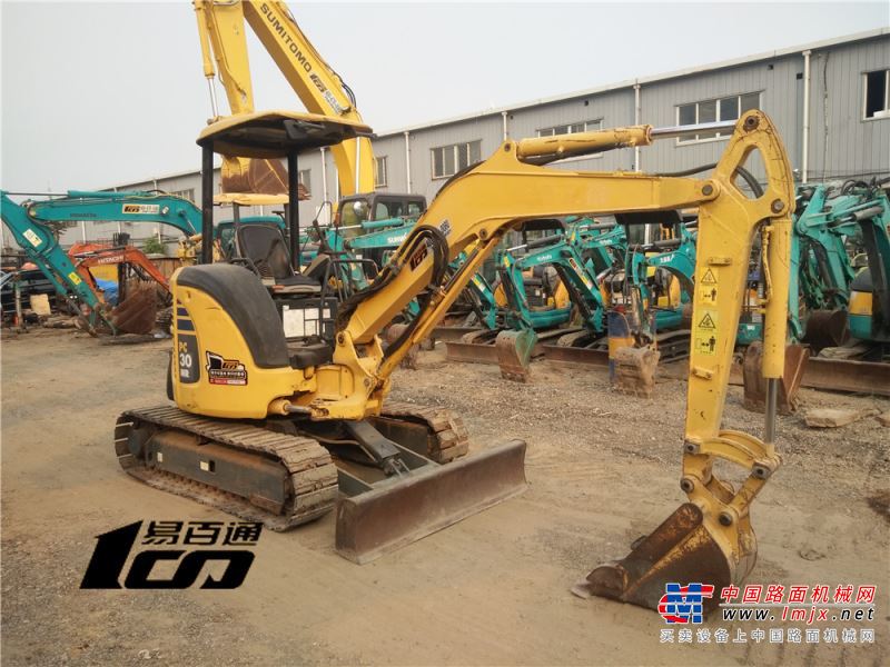 北京出售转让二手2008年小松PC30MR-3挖掘机