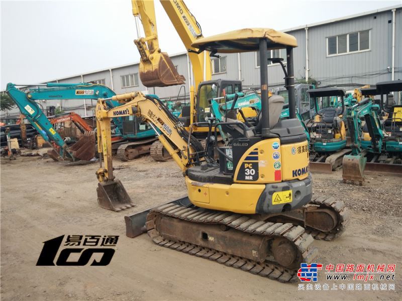北京出售转让二手5527小时2007年小松PC30MR-3挖掘机