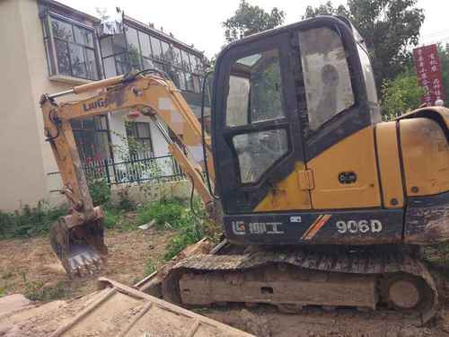 山东出售转让二手4000小时2013年柳工CLG906D挖掘机