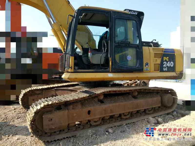 贵州出售转让二手6441小时2012年小松PC240LC挖掘机