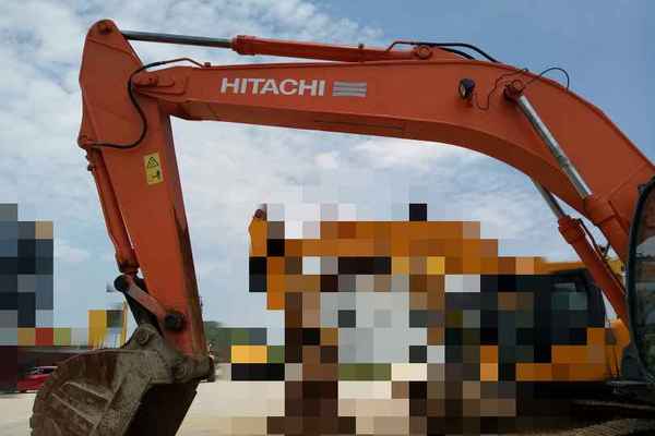 贵州出售转让二手9805小时2007年日立ZX240挖掘机