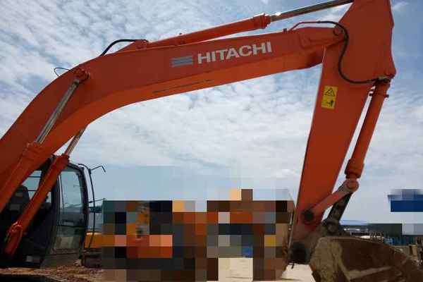 贵州出售转让二手9805小时2007年日立ZX240挖掘机