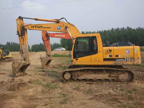 山东出售转让二手9600小时2008年现代R215挖掘机