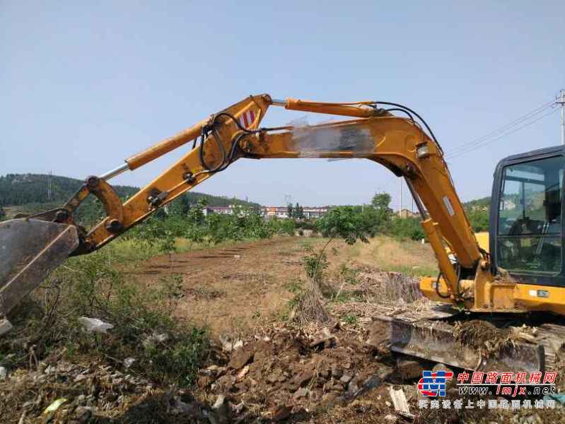 山东出售转让二手7000小时2013年福田雷沃FR60挖掘机