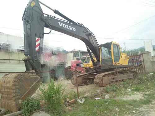 云南出售转让二手10000小时2008年沃尔沃EC240B挖掘机
