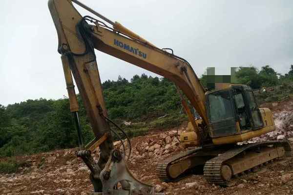 贵州出售转让二手6175小时2008年小松PC220挖掘机