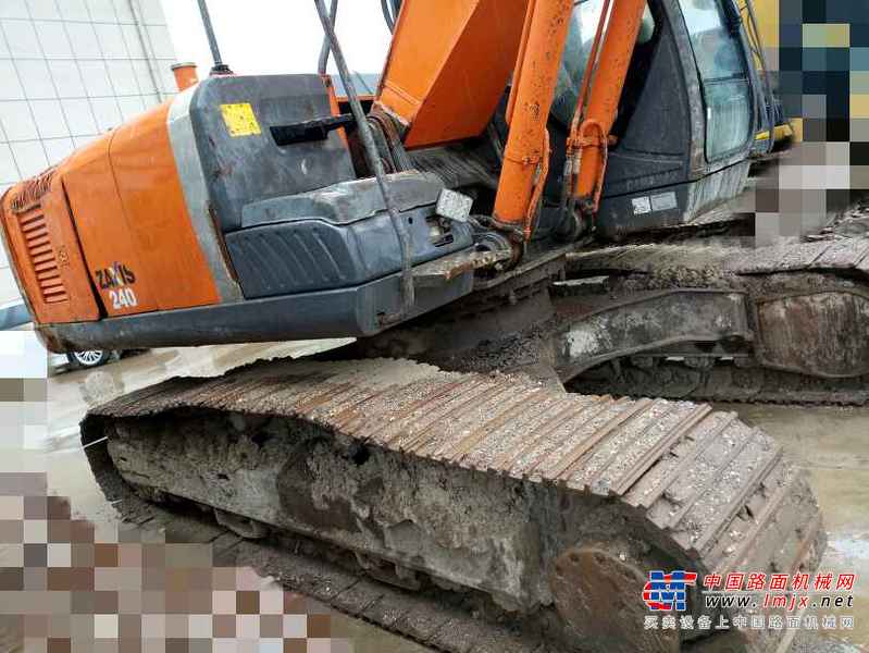 贵州出售转让二手5146小时2010年日立ZX240挖掘机