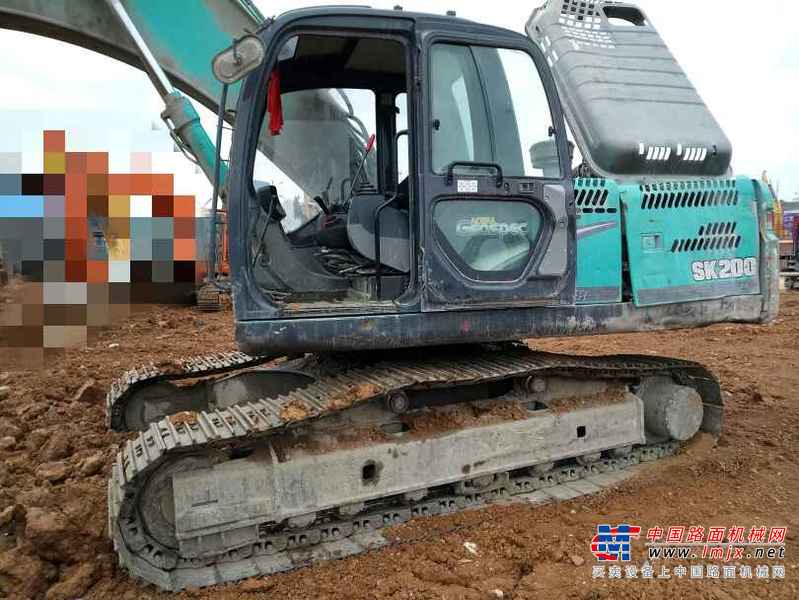 贵州出售转让二手7682小时2011年神钢SK200挖掘机