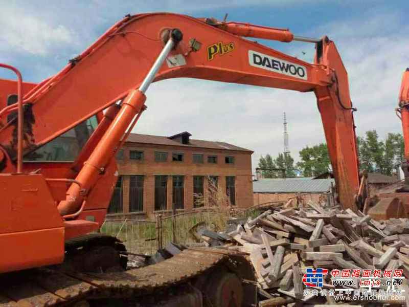 黑龙江出售转让二手20000小时2003年大宇DH330III挖掘机