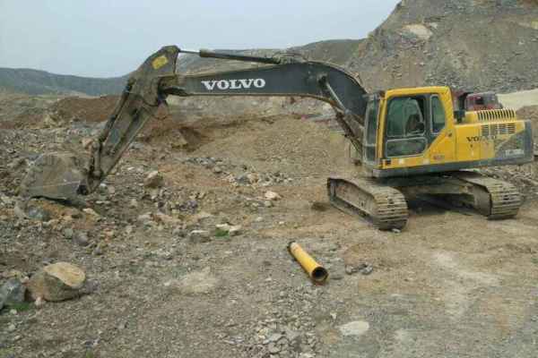 河南出售转让二手9000小时2011年沃尔沃EC360BLC挖掘机