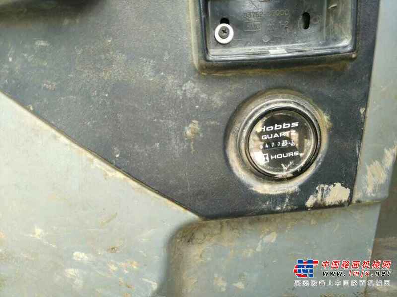河南出售转让二手8000小时2011年现代R455LC挖掘机