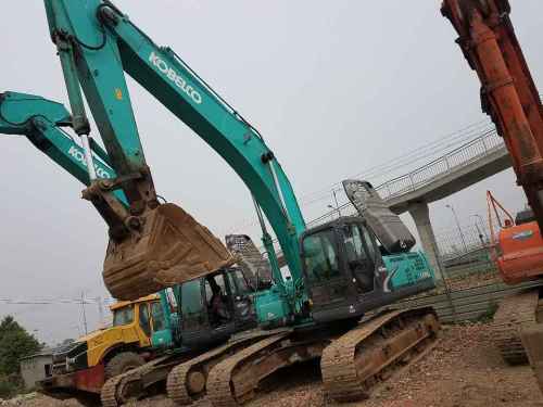 四川出售转让二手6200小时2011年神钢SK350LC挖掘机