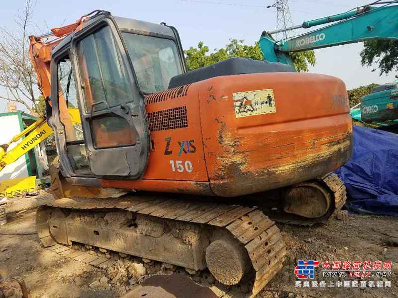 四川出售转让二手5500小时2013年日立ZX120挖掘机